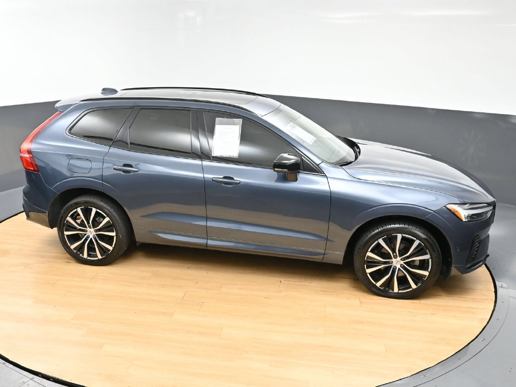 Used 2024 Volvo XC60 B5 Plus w/ Protection Package Premier AWD/4WD image 47
