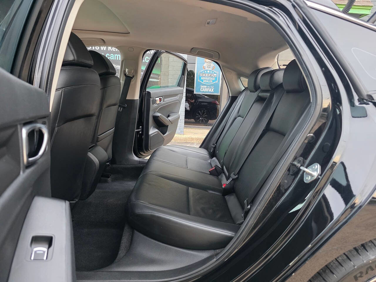 Used 2024 Honda Civic EX-L image 25