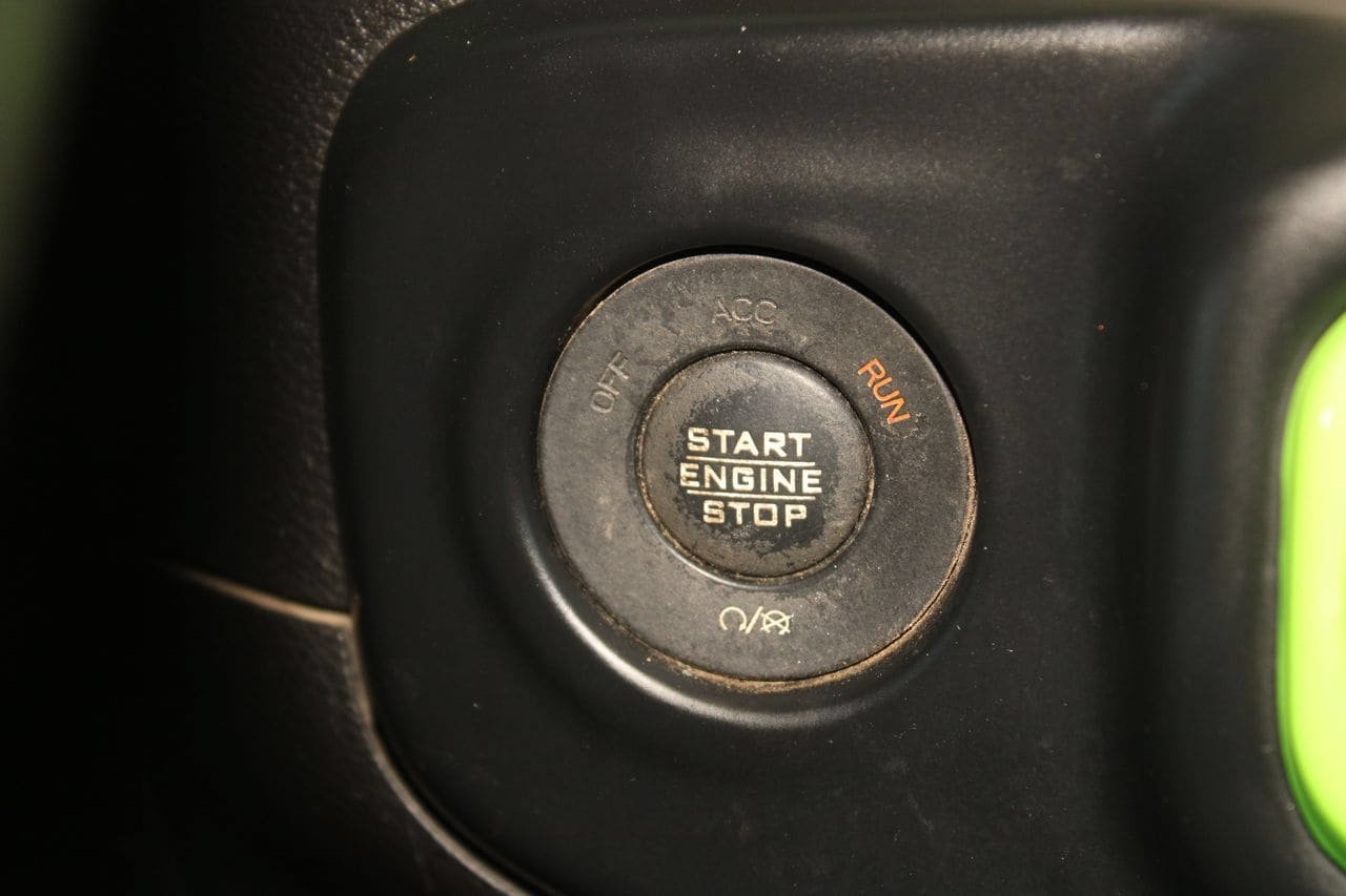 Used 2018 Jeep Wrangler Unlimited Sport S AWD/4WD image 38