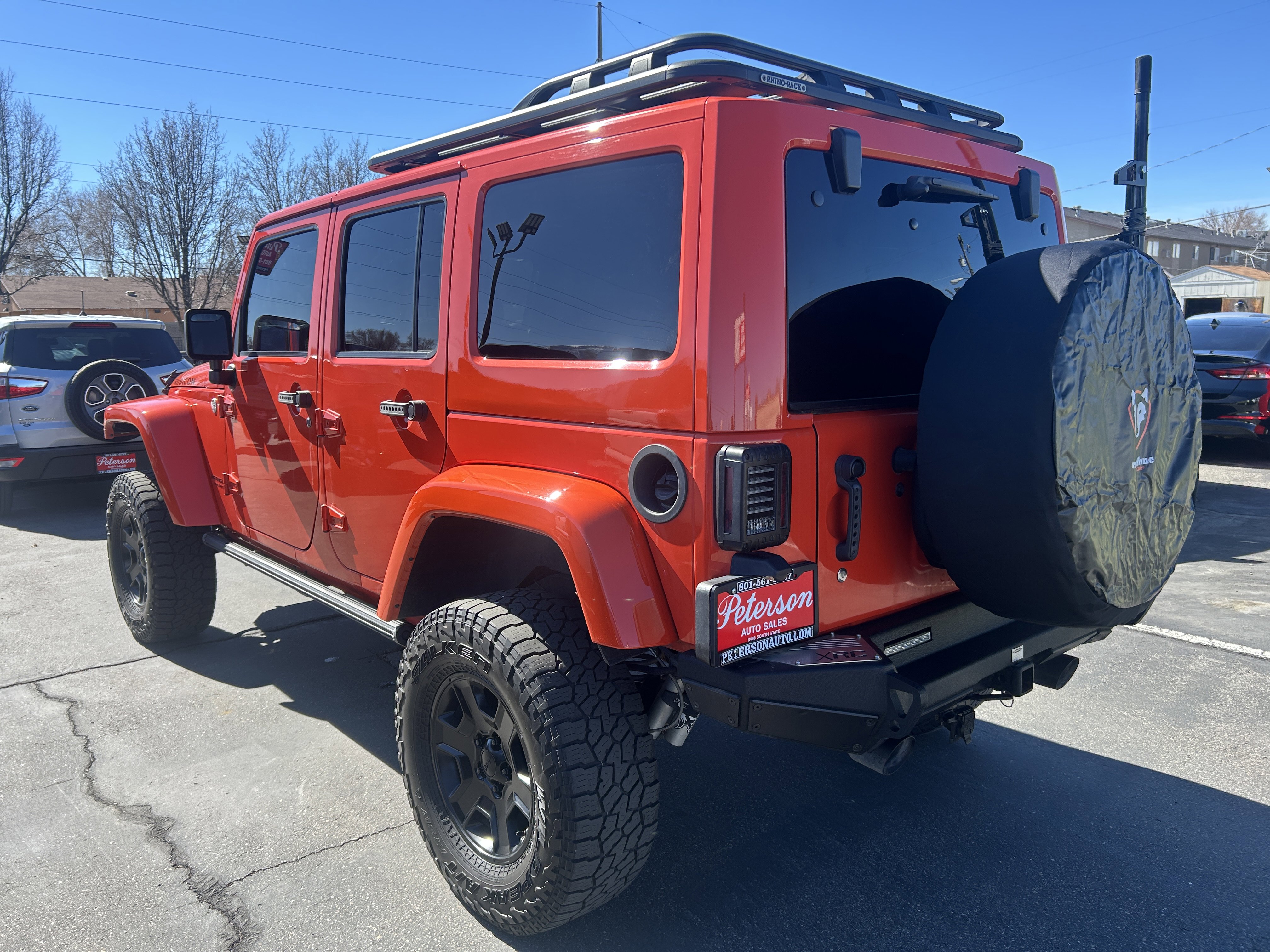 Used 2015 Jeep Wrangler Unlimited Rubicon w/ Connectivity Group image 6