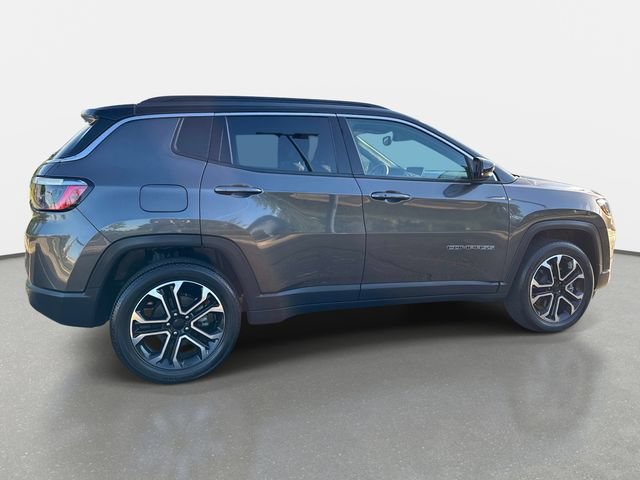 Used 2023 Jeep Compass Limited AWD/4WD image 6