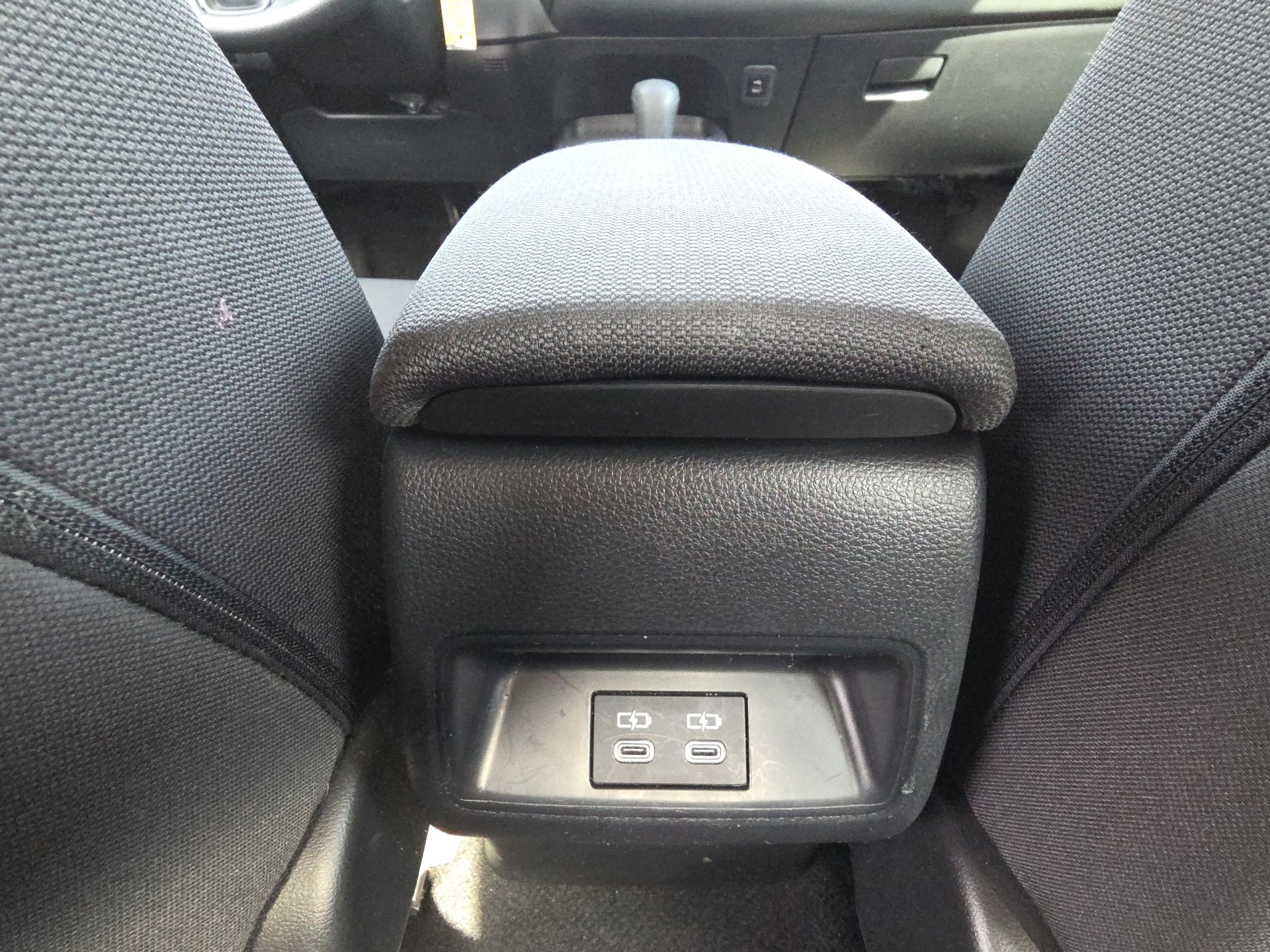 Used 2024 Toyota Corolla LE image 30