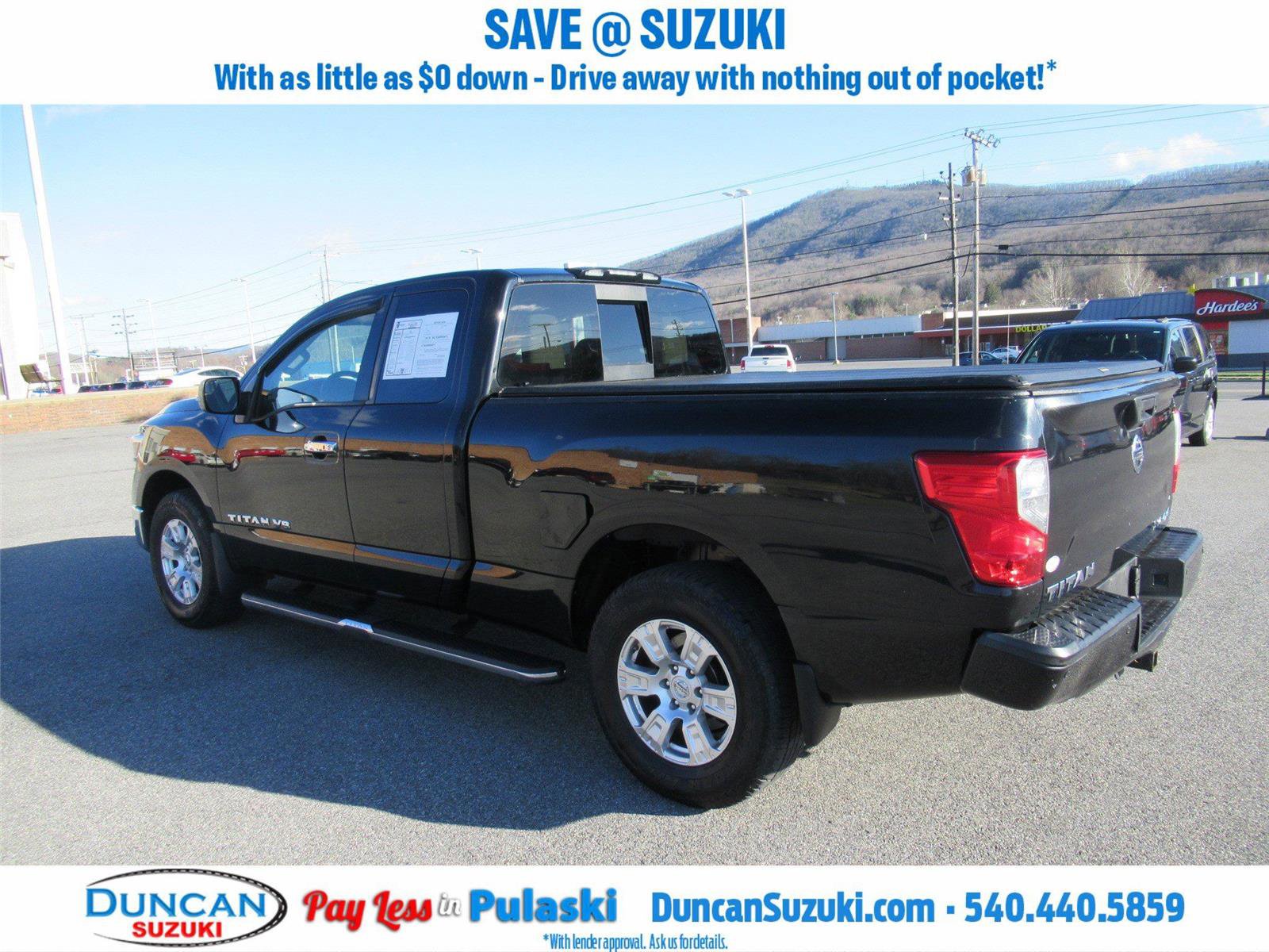 Used 2018 Nissan Titan SV w/ SV Convenience Package AWD/4WD image 8