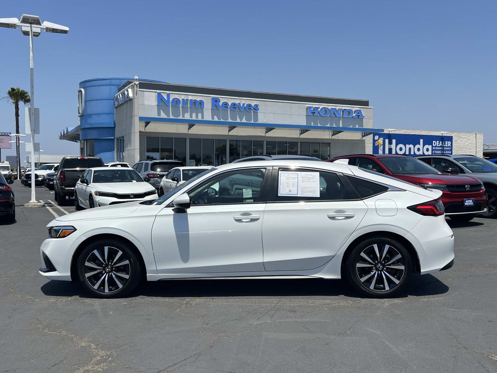 Certified 2024 Honda Civic EX-L image 2