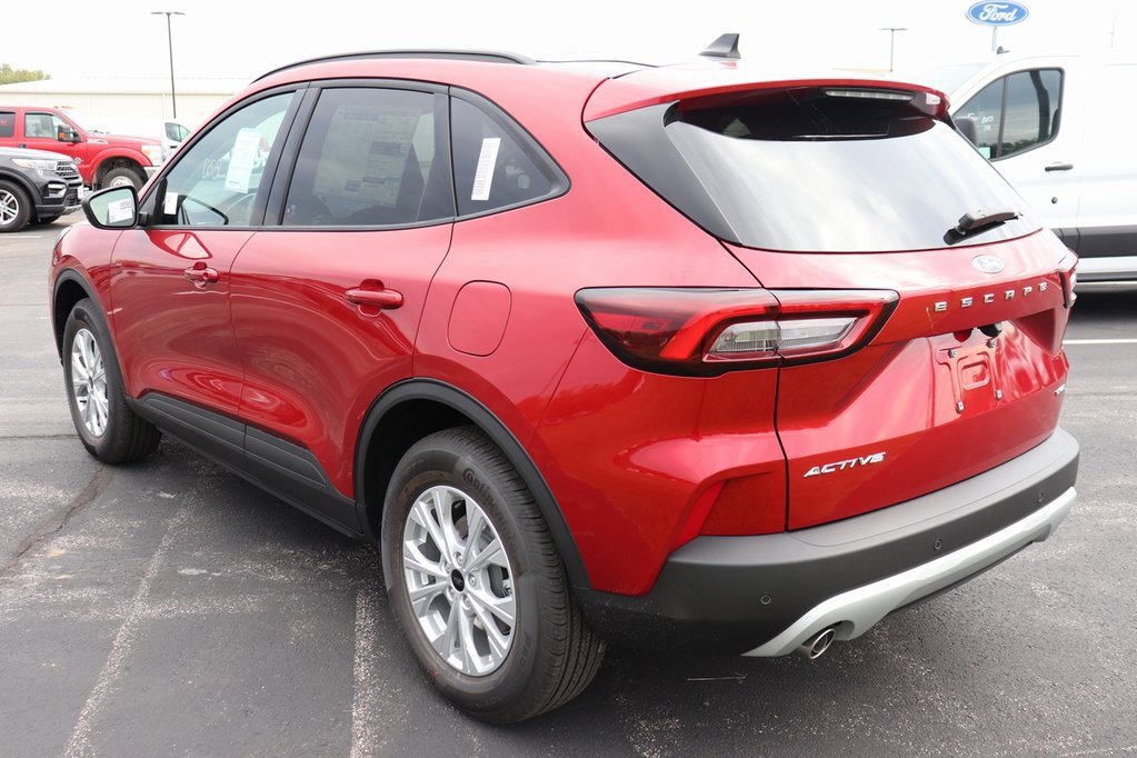 New 2026 Ford Escape Active image 9