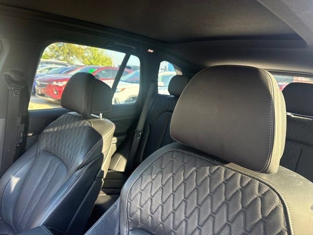 Used 2020 BMW X5 xDrive40i w/ M Sport Package AWD/4WD image 10