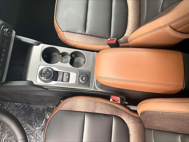 New 2026 Ford Bronco Sport Outer Banks w/ Outer Banks Tech Package+ AWD/4WD image 9