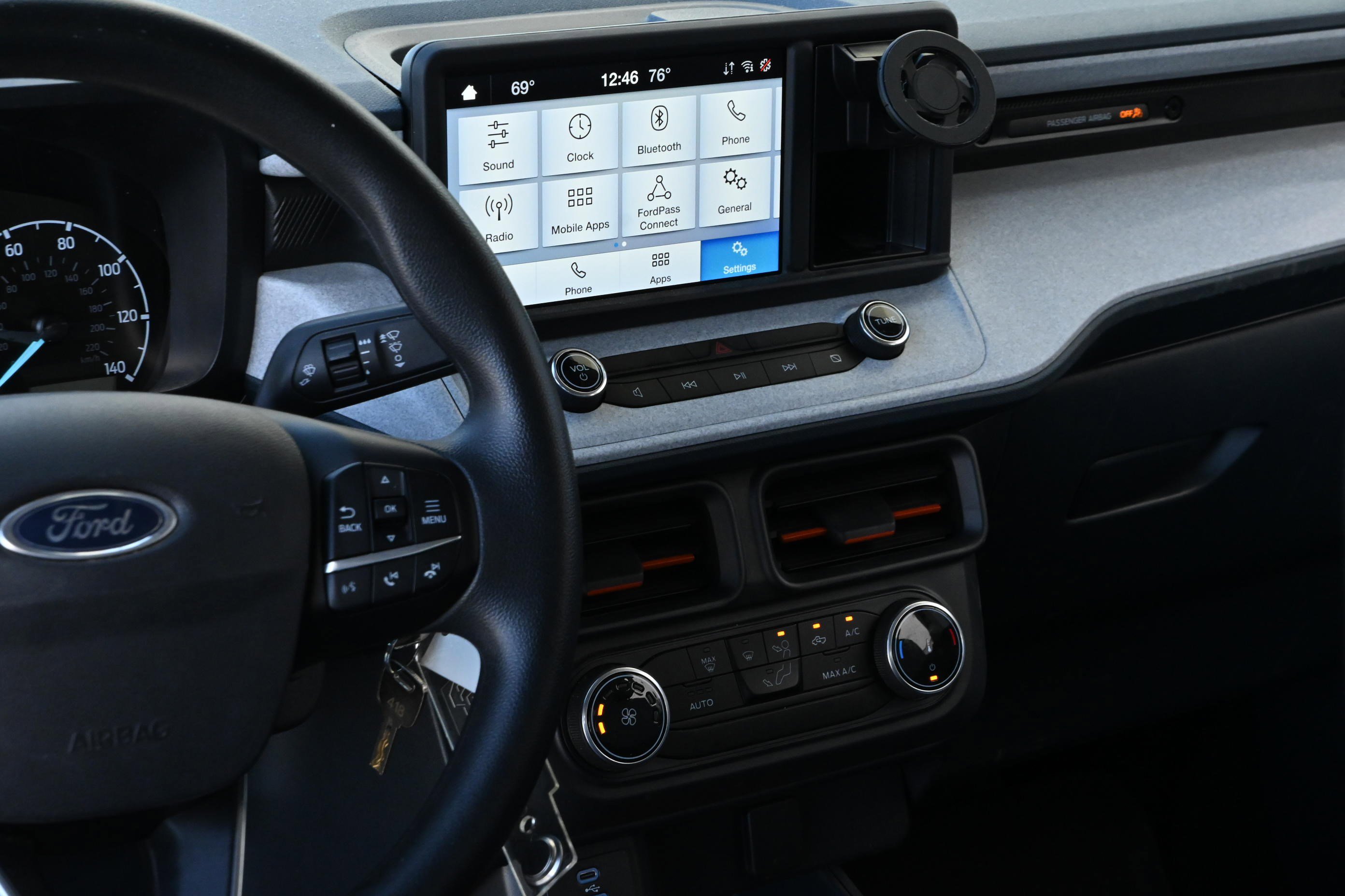 Used 2024 Ford Maverick XLT image 23