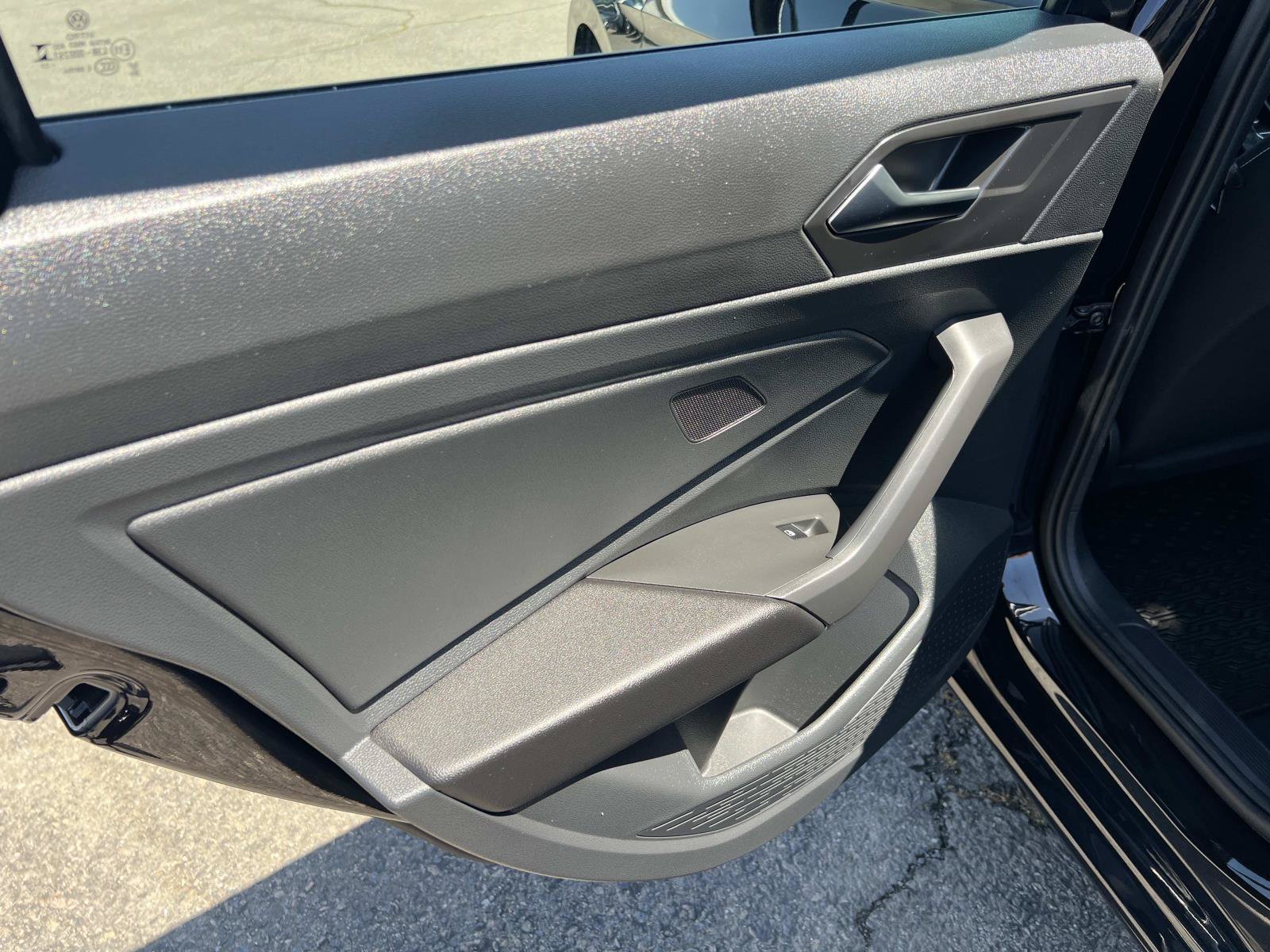 Certified 2023 Volkswagen Jetta S FWD image 29