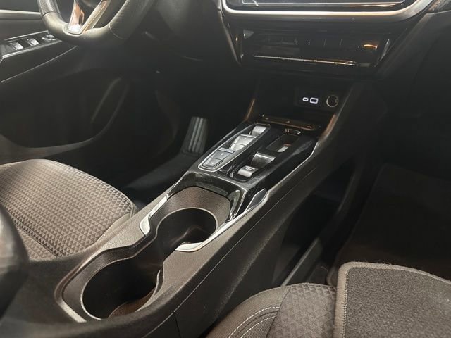 Used 2023 Chevrolet Bolt EUV LT image 18
