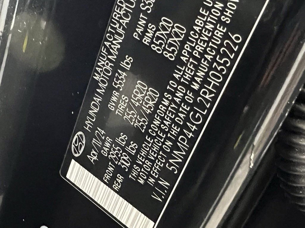 Used 2024 Hyundai Santa Fe Limited image 40