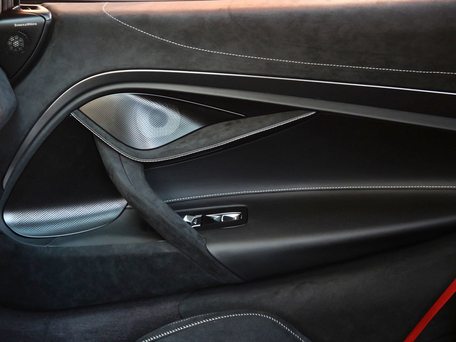 New 2026 McLaren 750S RWD image 21
