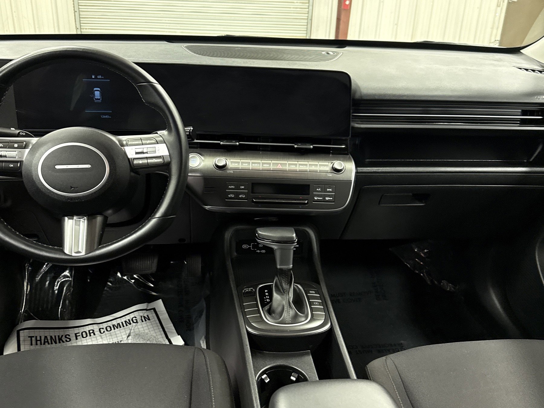 Used 2025 Hyundai Kona SEL image 14