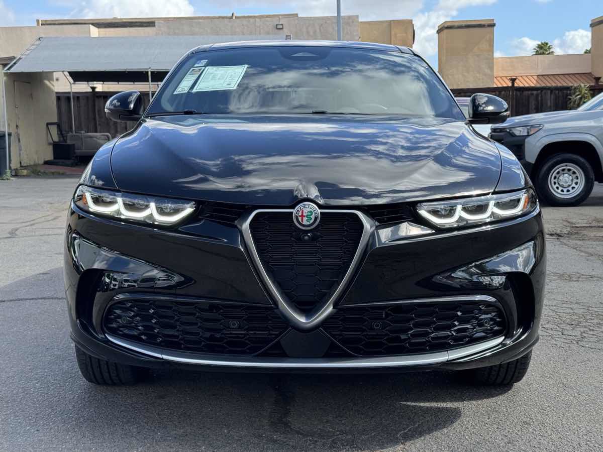 Used 2024 Alfa Romeo Tonale Ti AWD/4WD image 6
