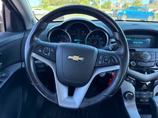 Used 2014 Chevrolet Cruze LT FWD image 21