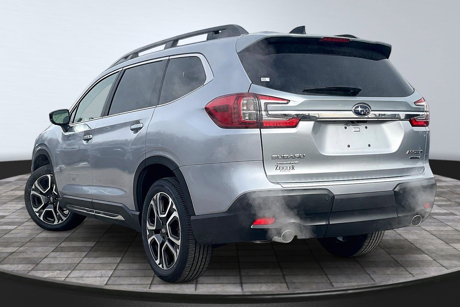 New 2026 Subaru Ascent Limited image 3