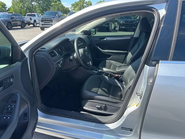 Used 2014 Volkswagen Jetta TDI FWD image 13