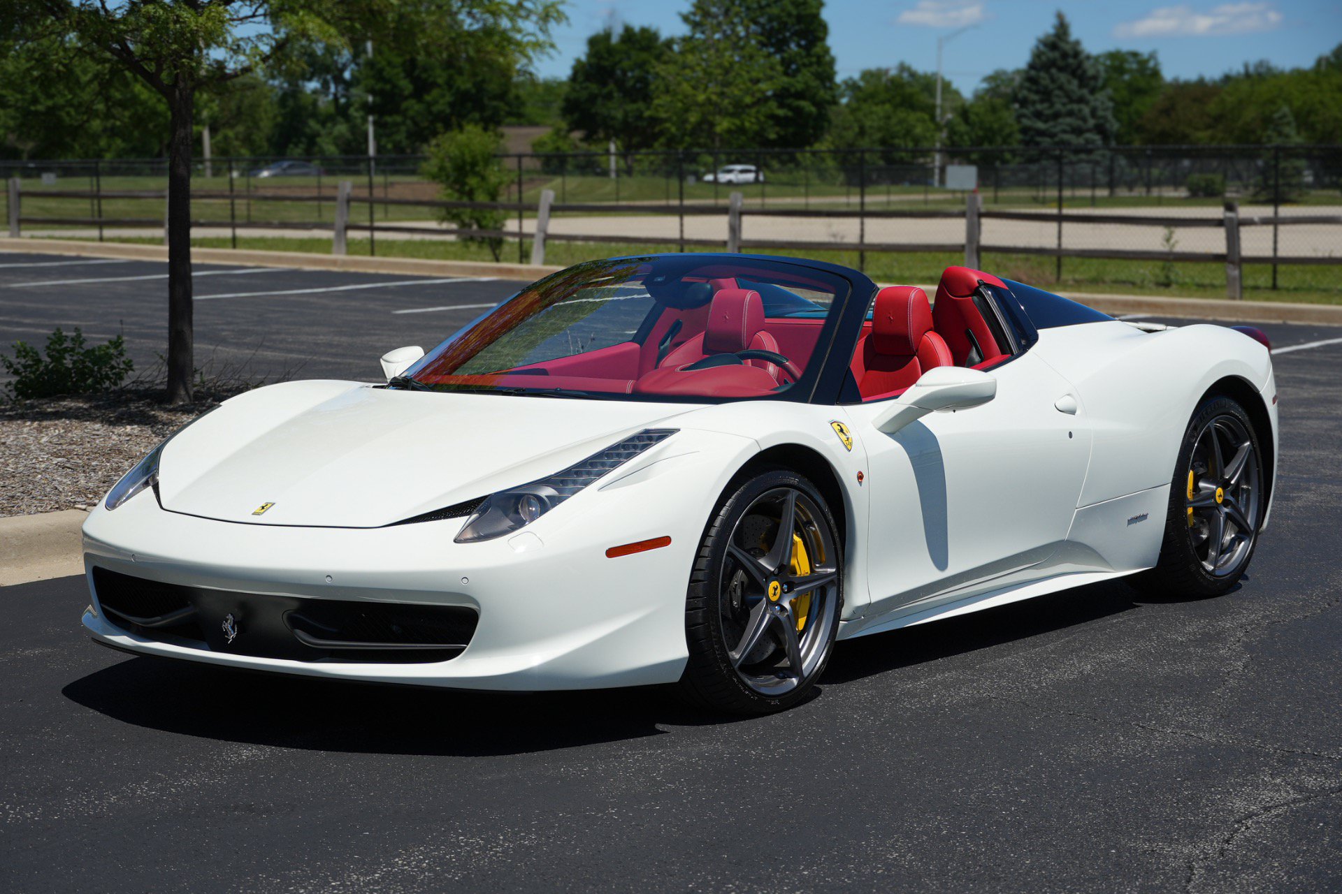 Used 2013 Ferrari 458 Spider RWD image 8