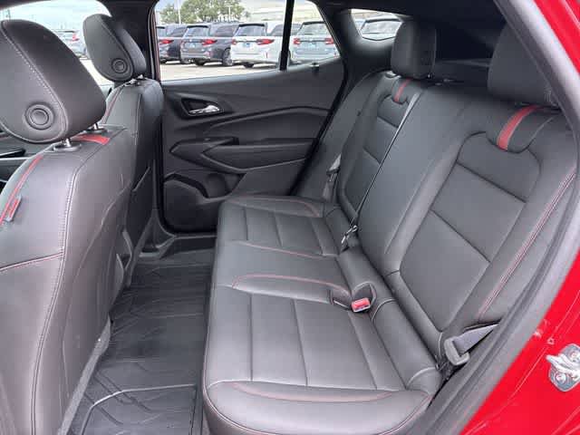 Used 2026 Chevrolet Trax RS w/ Sunroof Package FWD image 21