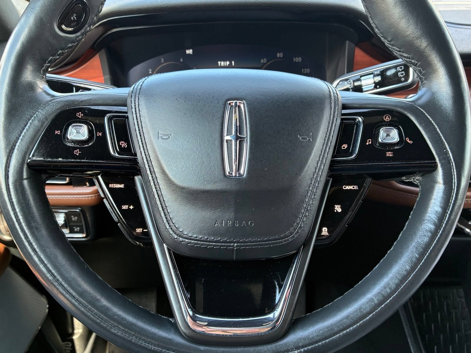 Used 2021 Lincoln Aviator Reserve w/ Equipment Group 201A RWD image 24