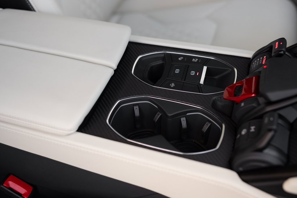 Used 2024 Lamborghini Urus S image 18