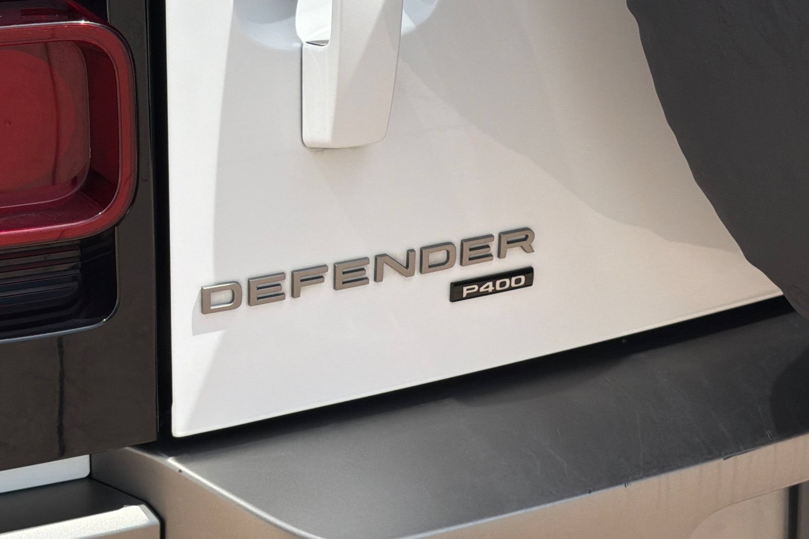 Used 2021 Land Rover Defender 110 X-Dynamic HSE AWD/4WD image 33