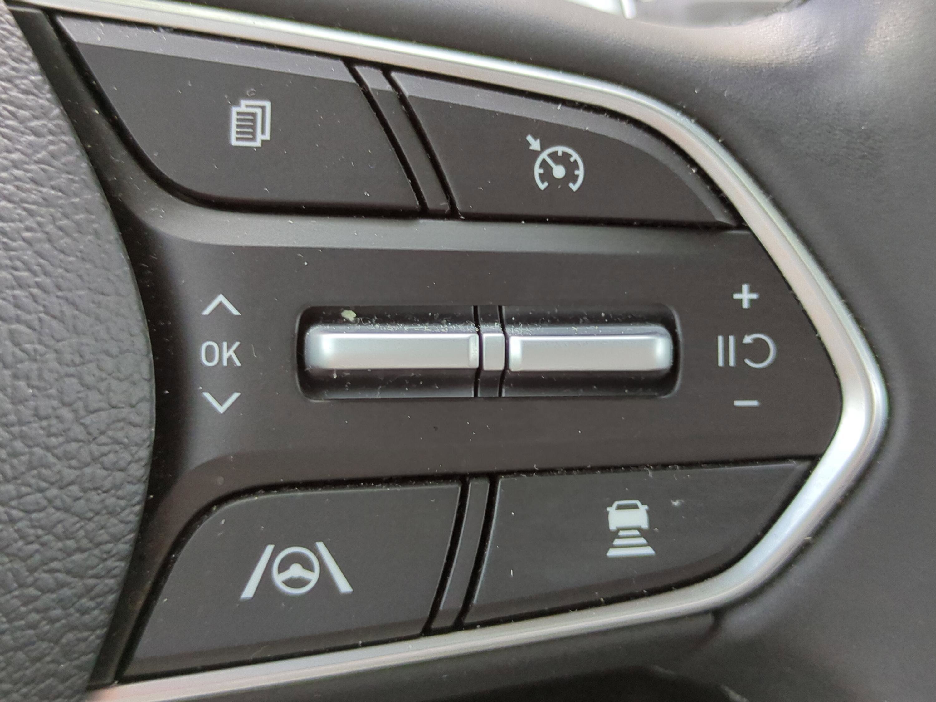 Certified 2023 Hyundai Santa Fe SEL FWD image 22