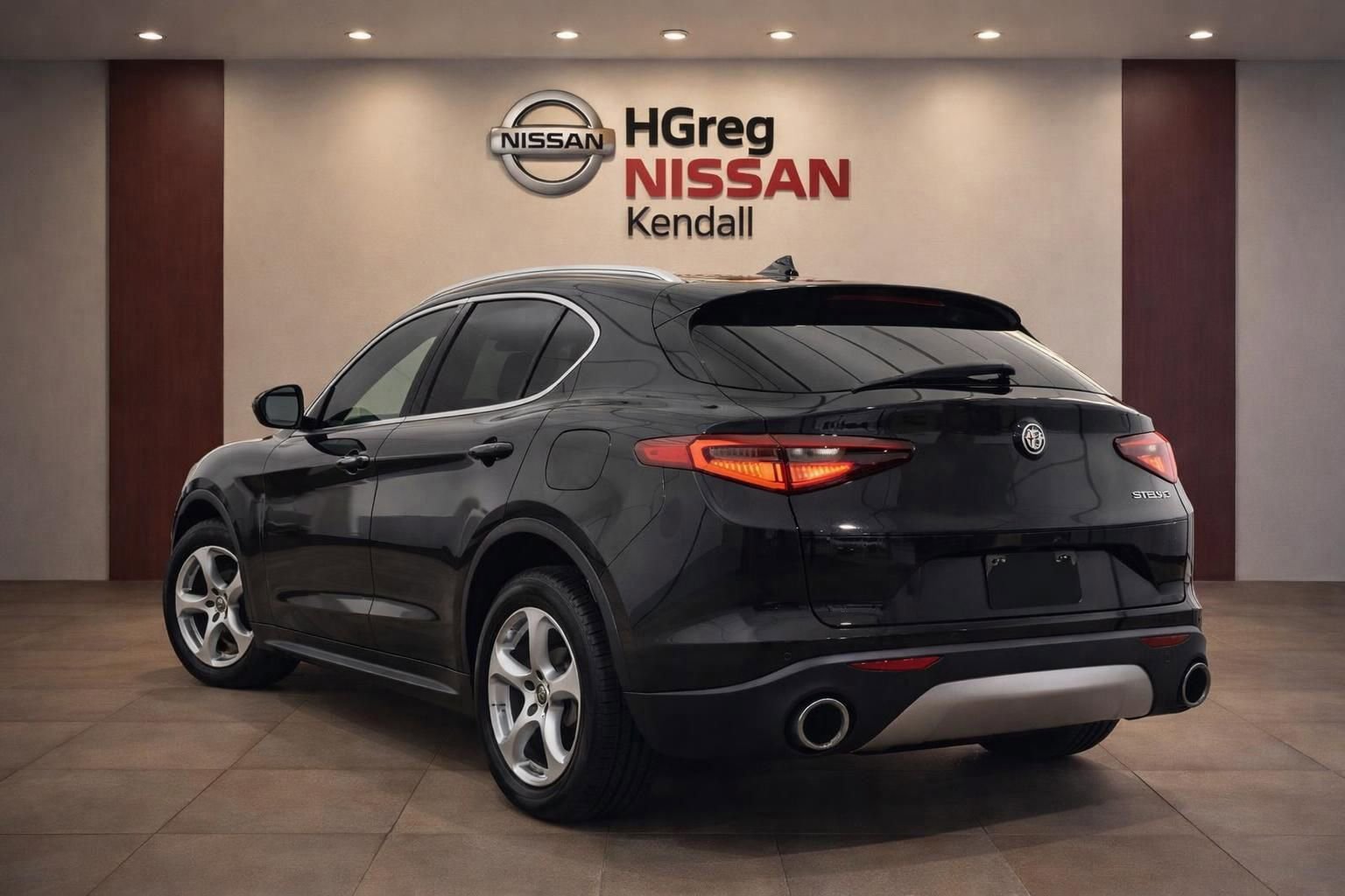 Used 2020 Alfa Romeo Stelvio AWD w/ Cold Weather Package image 2