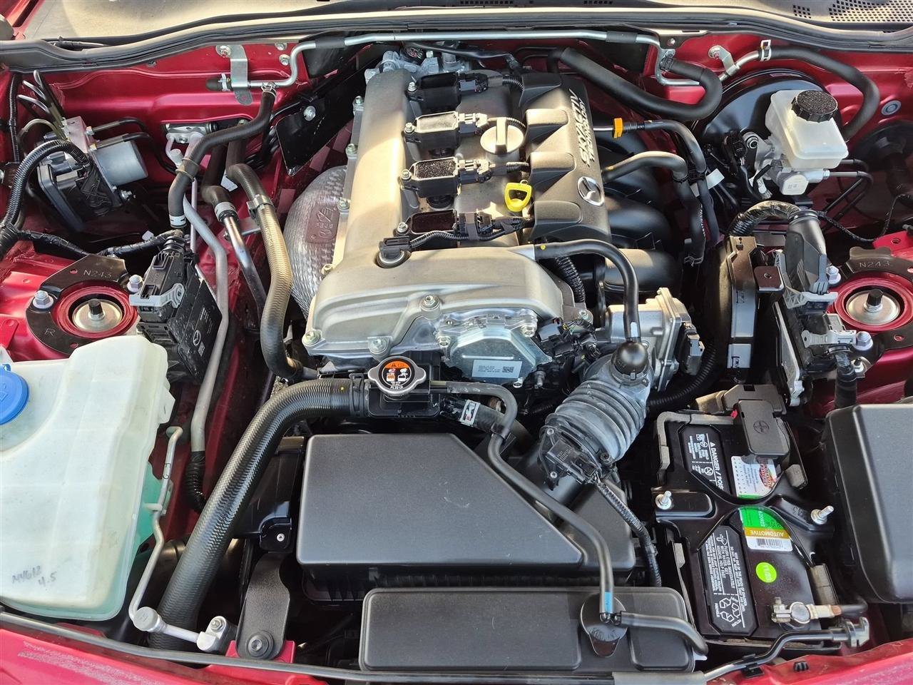 Used 2017 MAZDA MX-5 Miata RF Grand Touring RWD image 31
