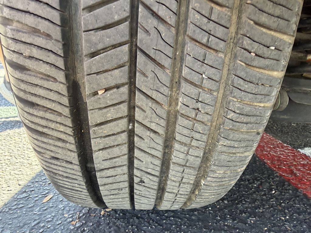 Used 2013 Ford Escape SE FWD image 24