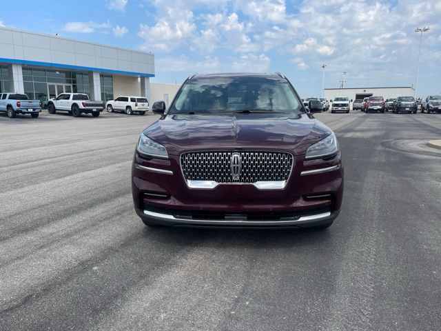 Used 2022 Lincoln Aviator Reserve AWD/4WD image 2