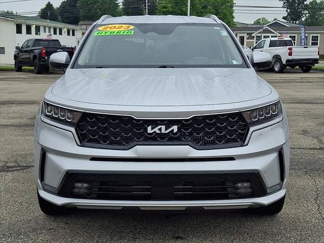 Used 2023 Kia Sorento EX AWD/4WD image 3