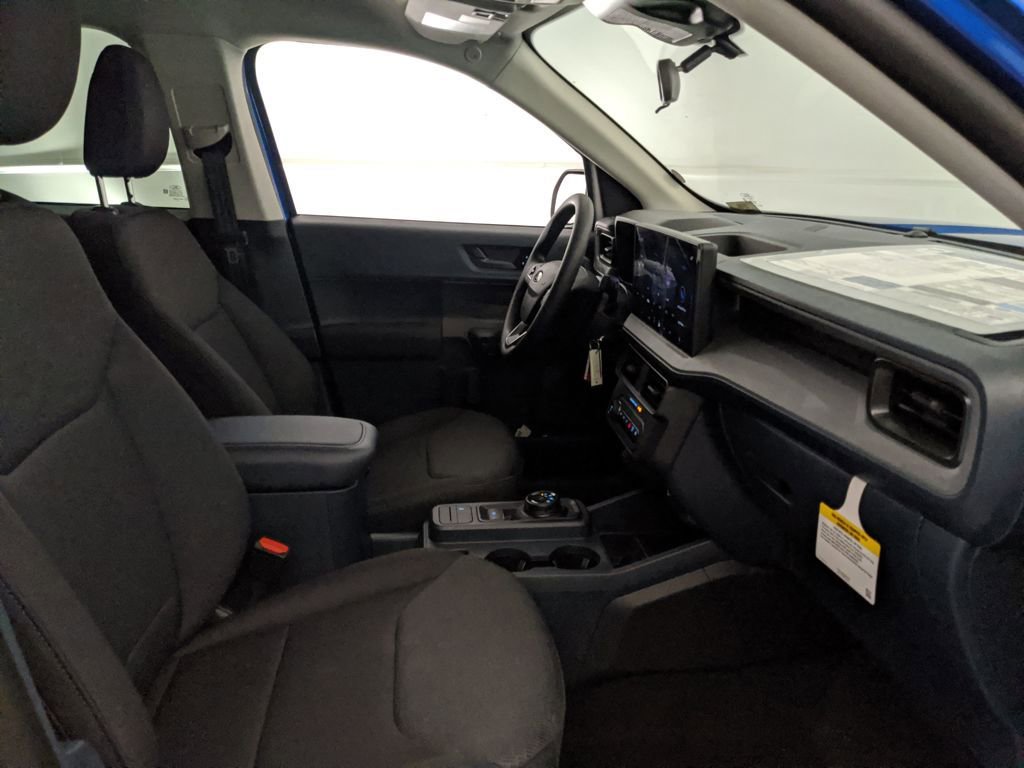New 2025 Ford Maverick XL image 26
