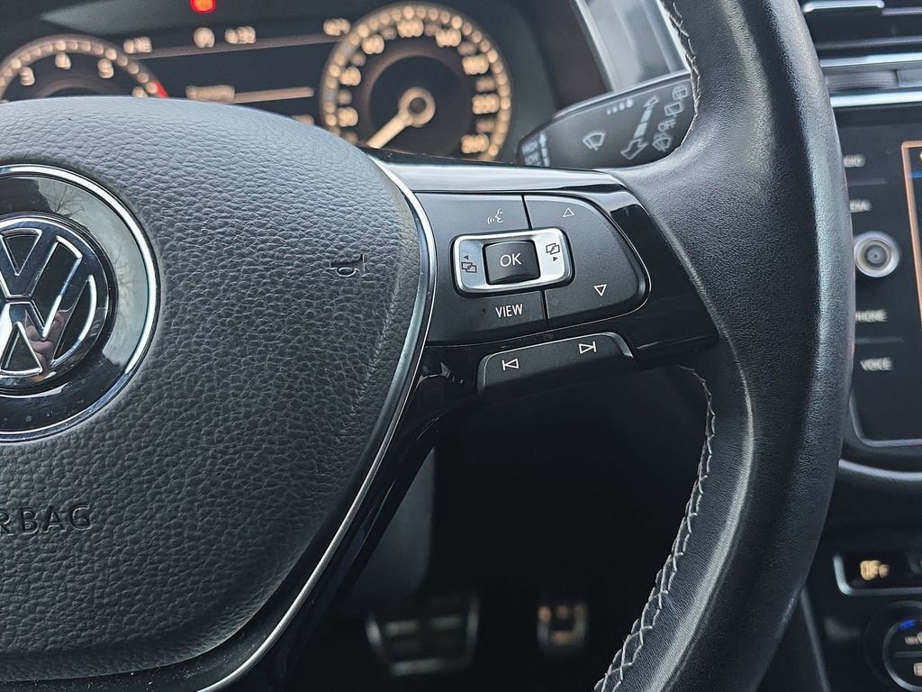 Used 2019 Volkswagen Tiguan S image 18