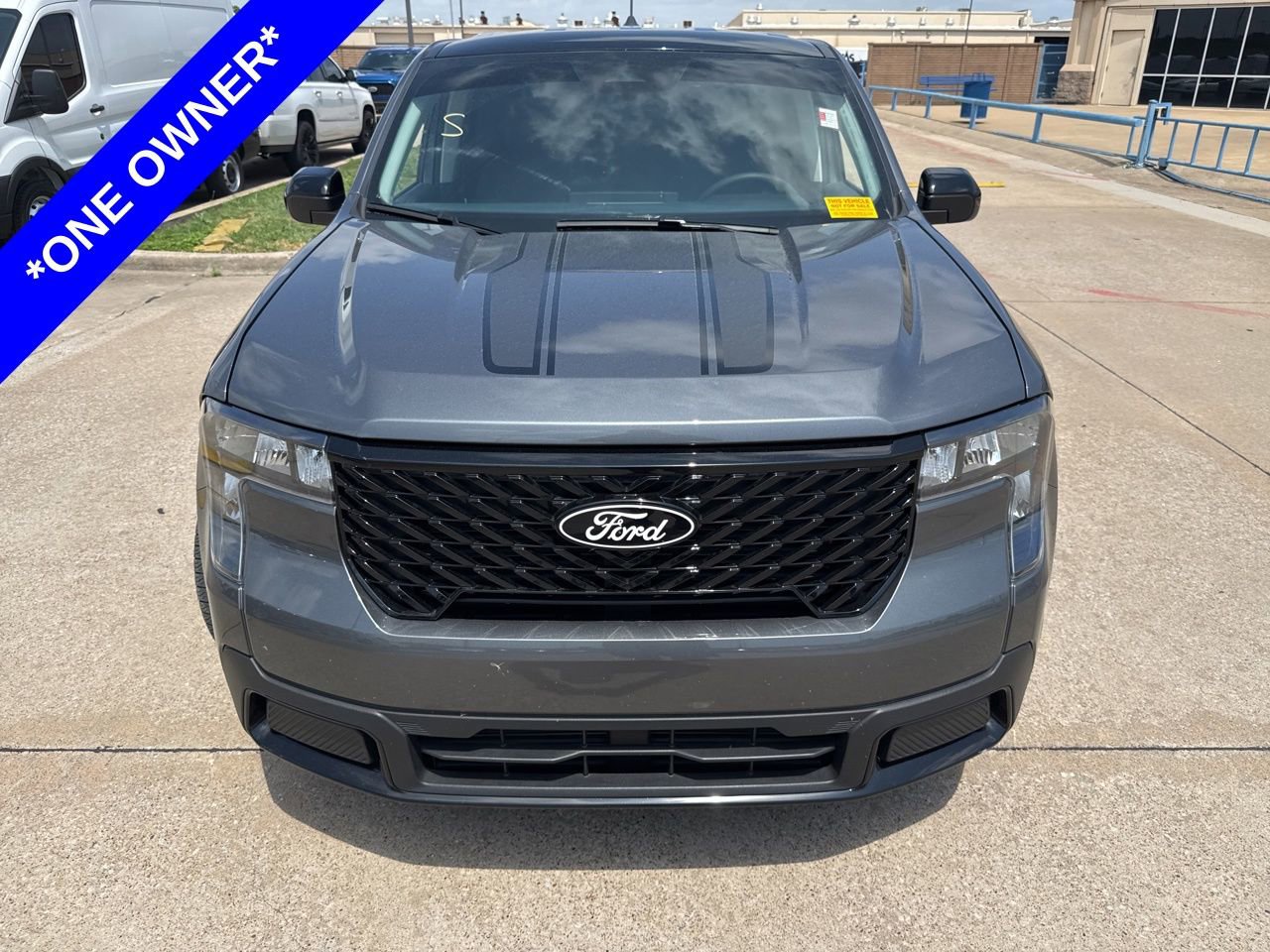 Used 2025 Ford Maverick XLT w/ Black Appearance Package image 2