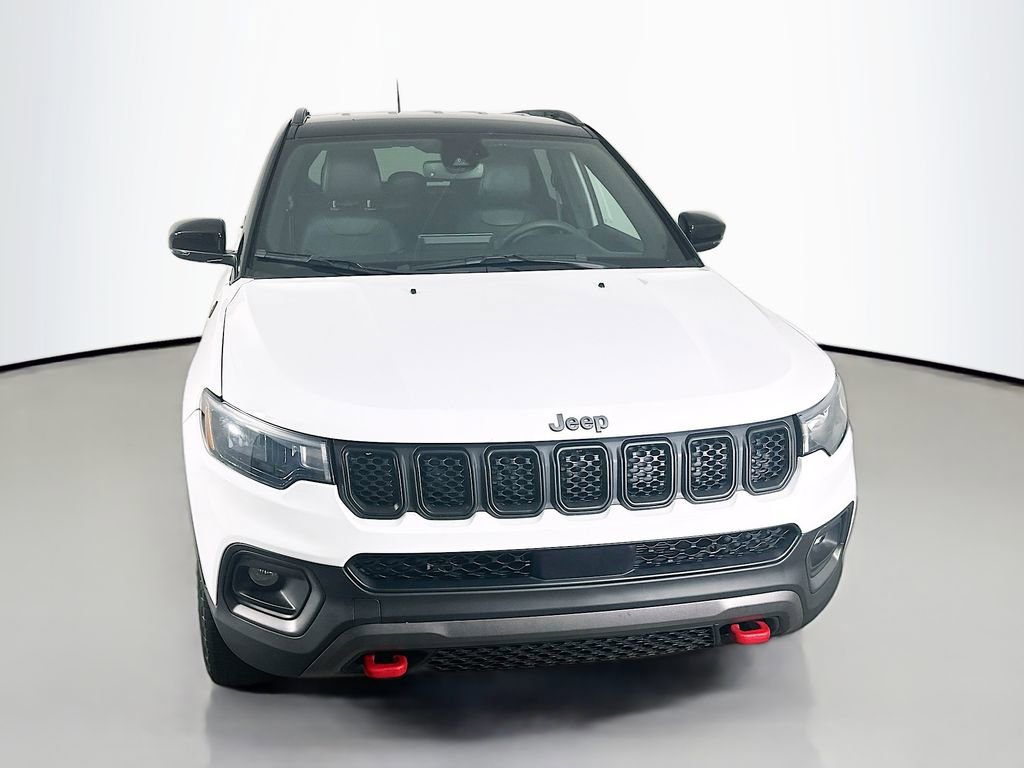 Used 2023 Jeep Compass Trailhawk AWD/4WD image 6