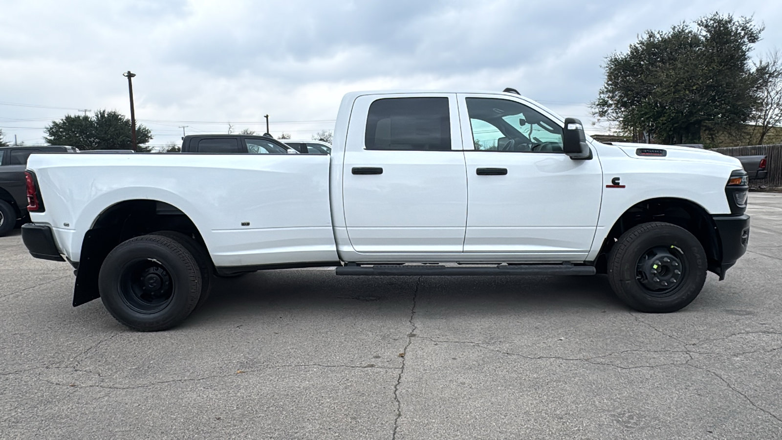 New 2026 RAM 3500 Tradesman image 4