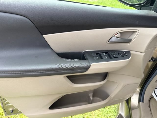 Used 2011 Honda Odyssey EX image 8