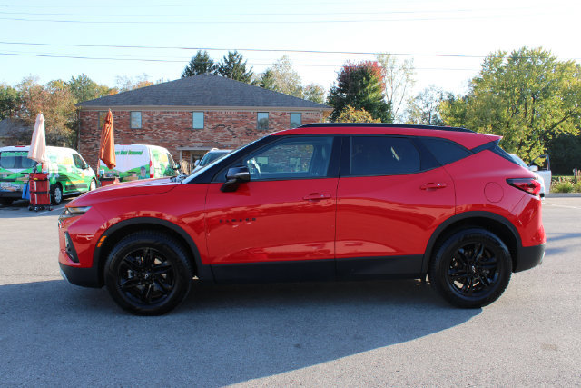 Used 2021 Chevrolet Blazer LT w/ Midnight/Sport Edition FWD image 5