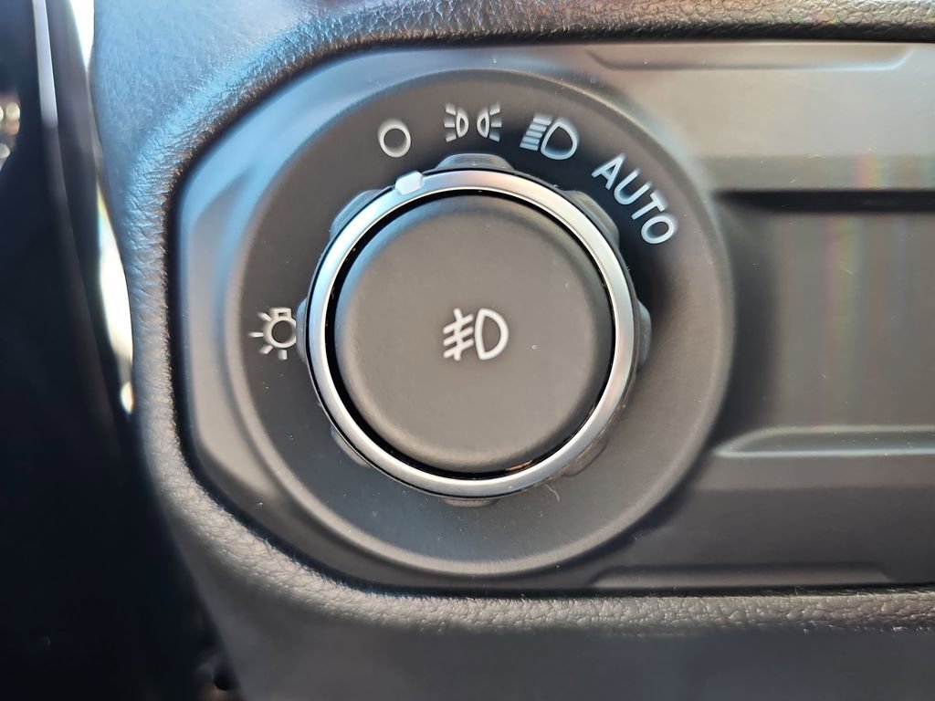 Used 2023 Jeep Wrangler Unlimited Rubicon w/ LED Lighting Group image 29