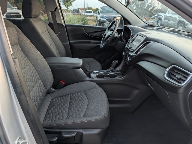 Used 2021 Chevrolet Equinox LT AWD/4WD image 33