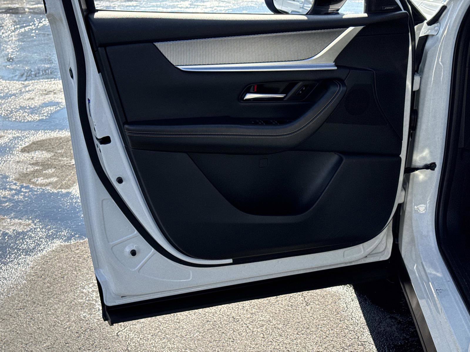 Used 2025 MAZDA CX-90 Plug-In Hybrid w/Premium Sport image 19