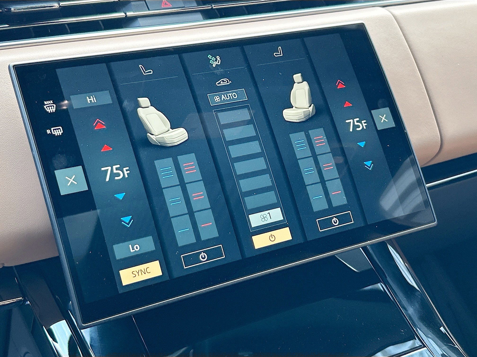 Used 2025 Land Rover Range Rover Sport Dynamic SE image 29