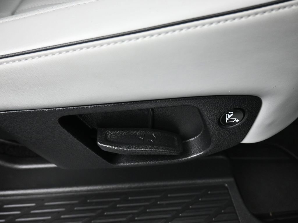 Used 2024 Hyundai Palisade SEL FWD image 49