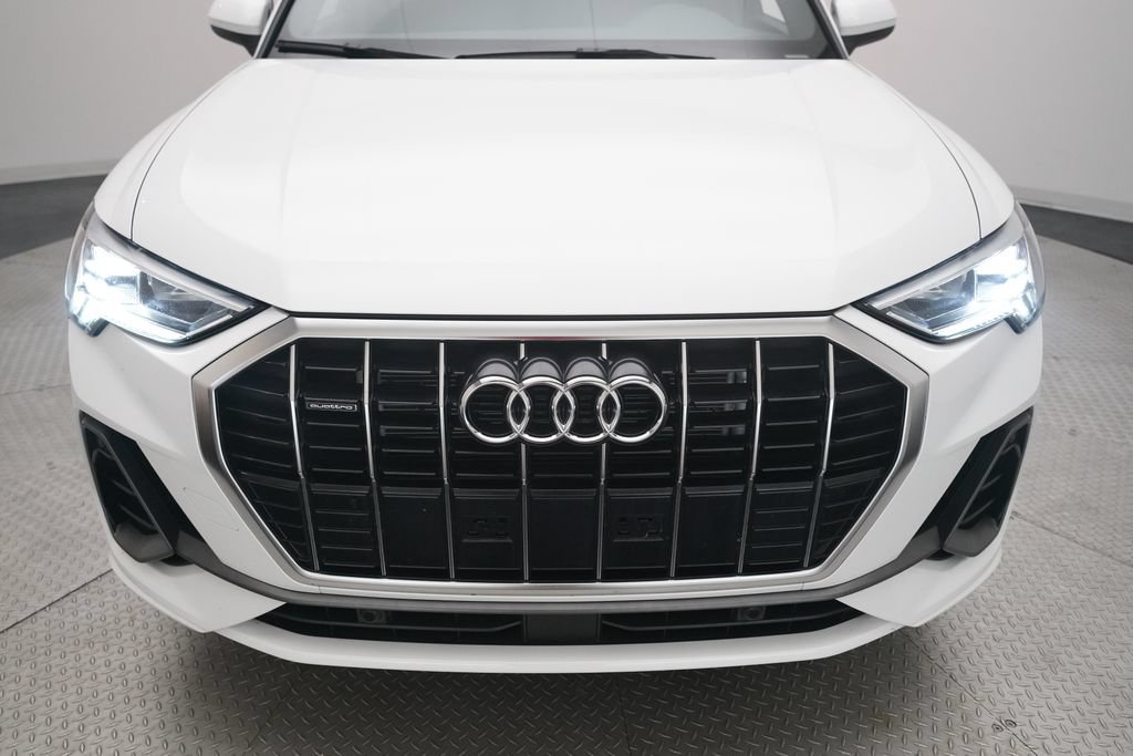 Used 2025 Audi Q3 2.0T Premium AWD/4WD image 22