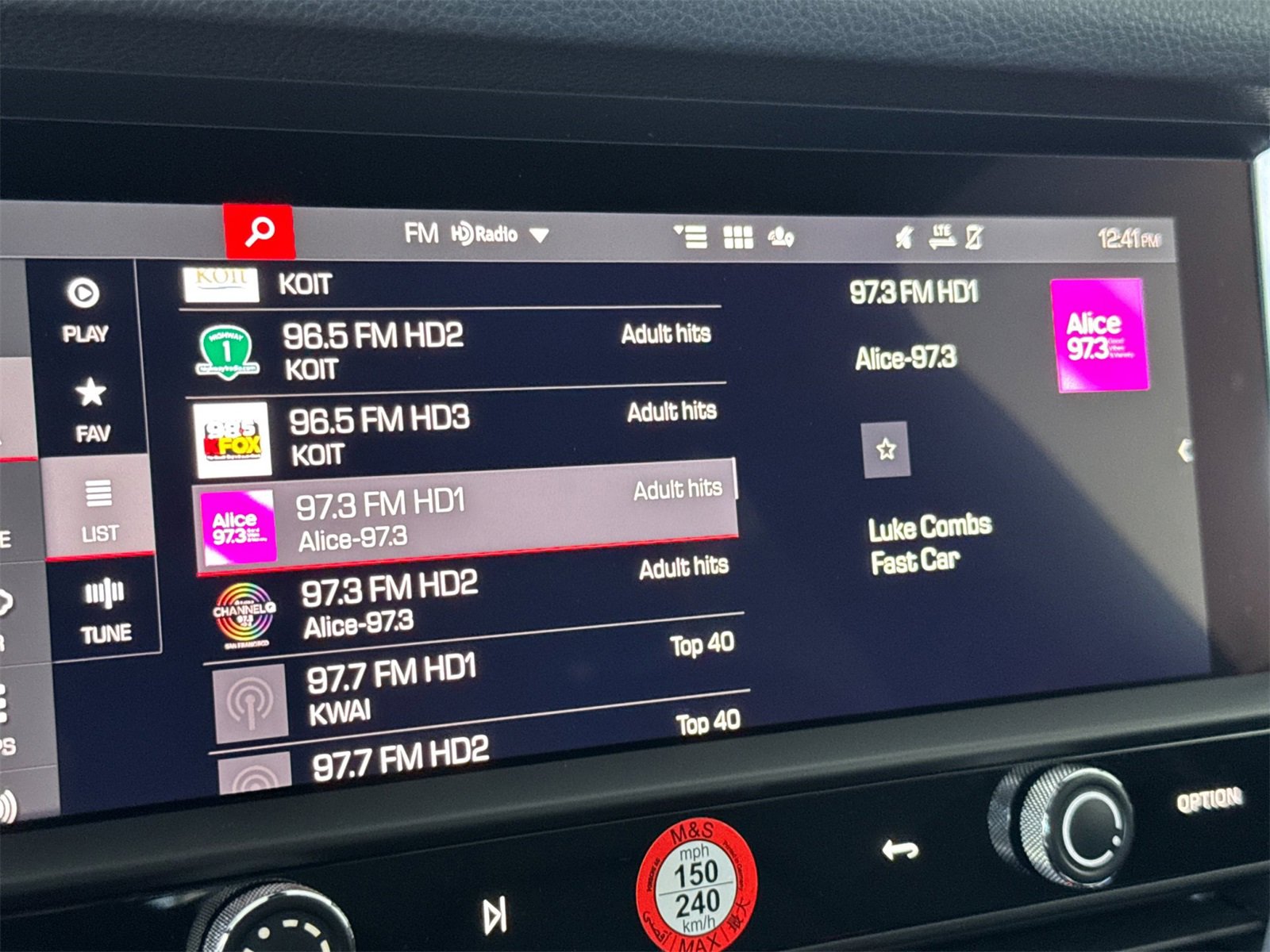 Used 2025 Porsche Macan image 21