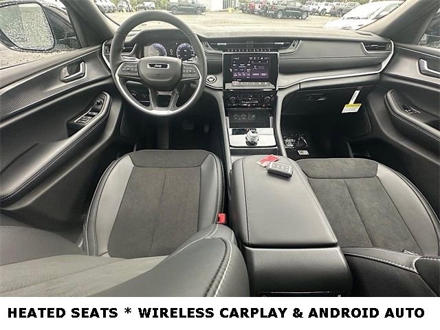 New 2025 Jeep Grand Cherokee L Altitude image 3