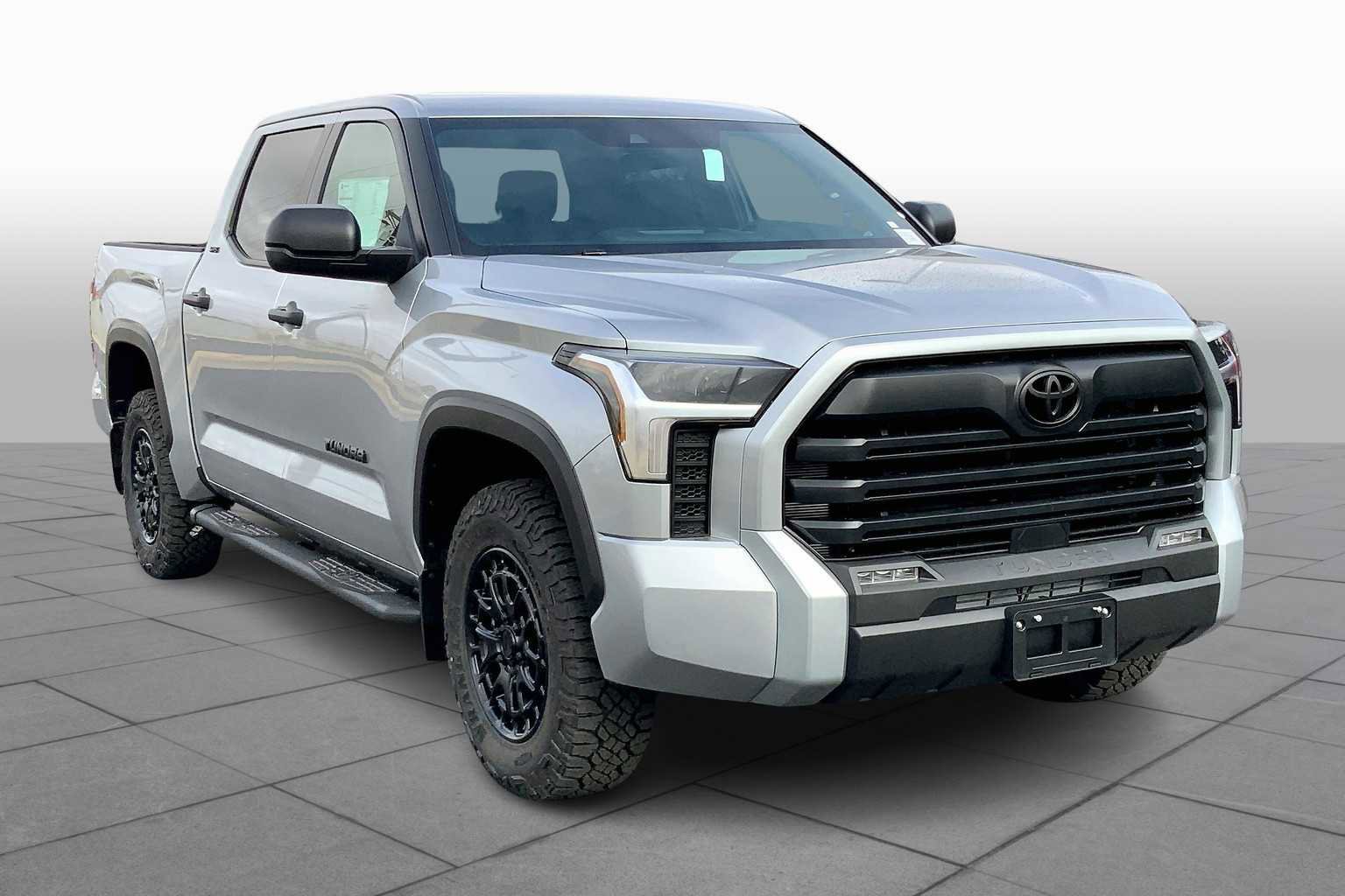 Used 2025 Toyota Tundra SR5 image 2