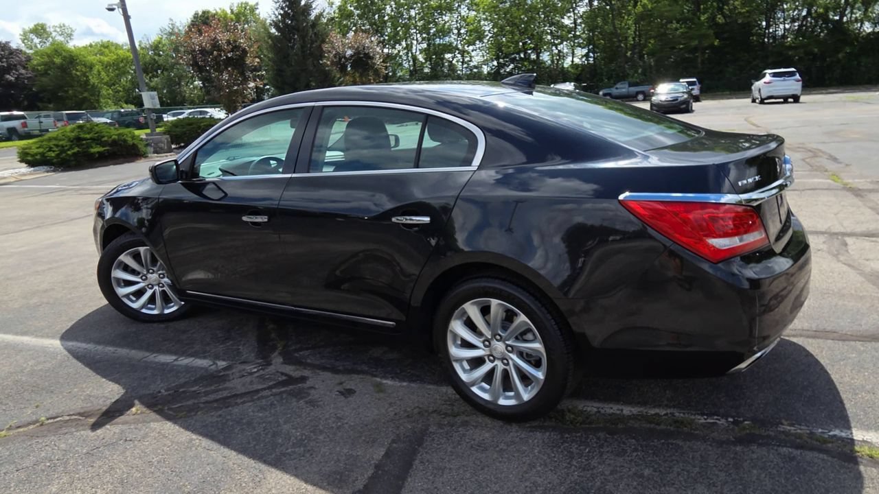 Used 2015 Buick LaCrosse FWD image 6