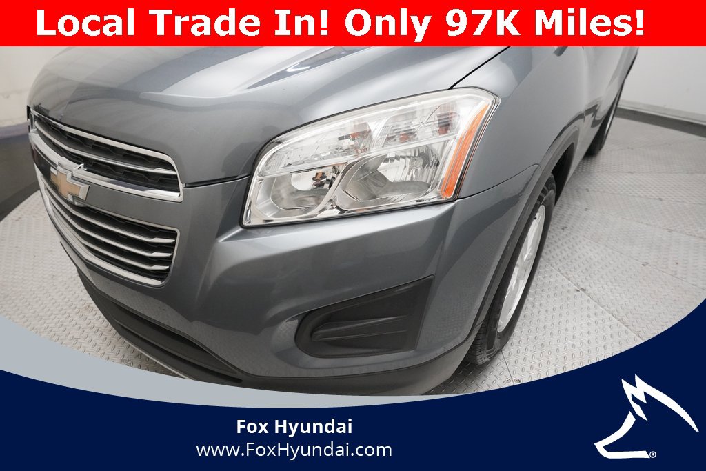 Used 2015 Chevrolet Trax LT w/ LT Sun and Sound Package image 22